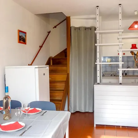 Holiday Le Hameau De *